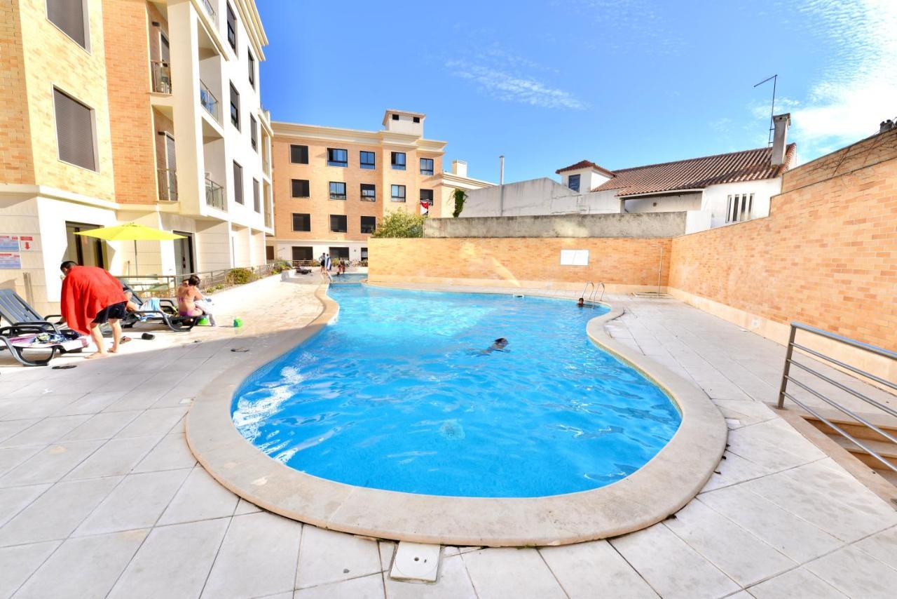 Silver - Apartment For 4 Guests 150M From Beach เซามาร์ทินโญโดปอร์โต ภายนอก รูปภาพ